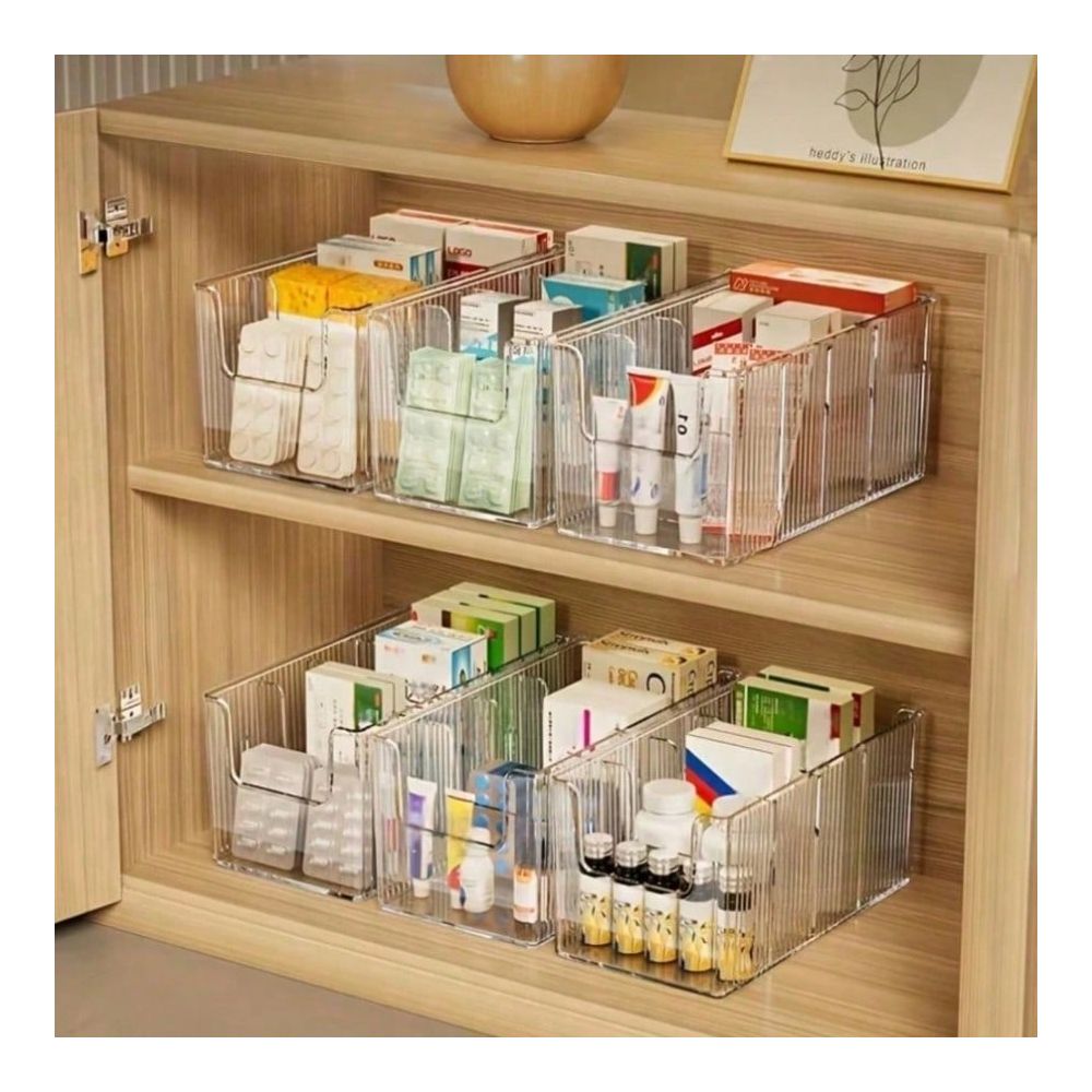 Face Mask Storage Box - علبة أدوية شفافة كبيرة بأربعة أقسام